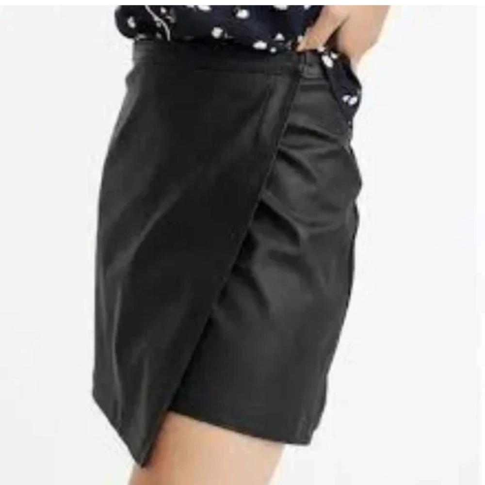NWT Abercrombie & Fitch Black Faux‎ Leather Short Mini Wrap Skirt Size XS